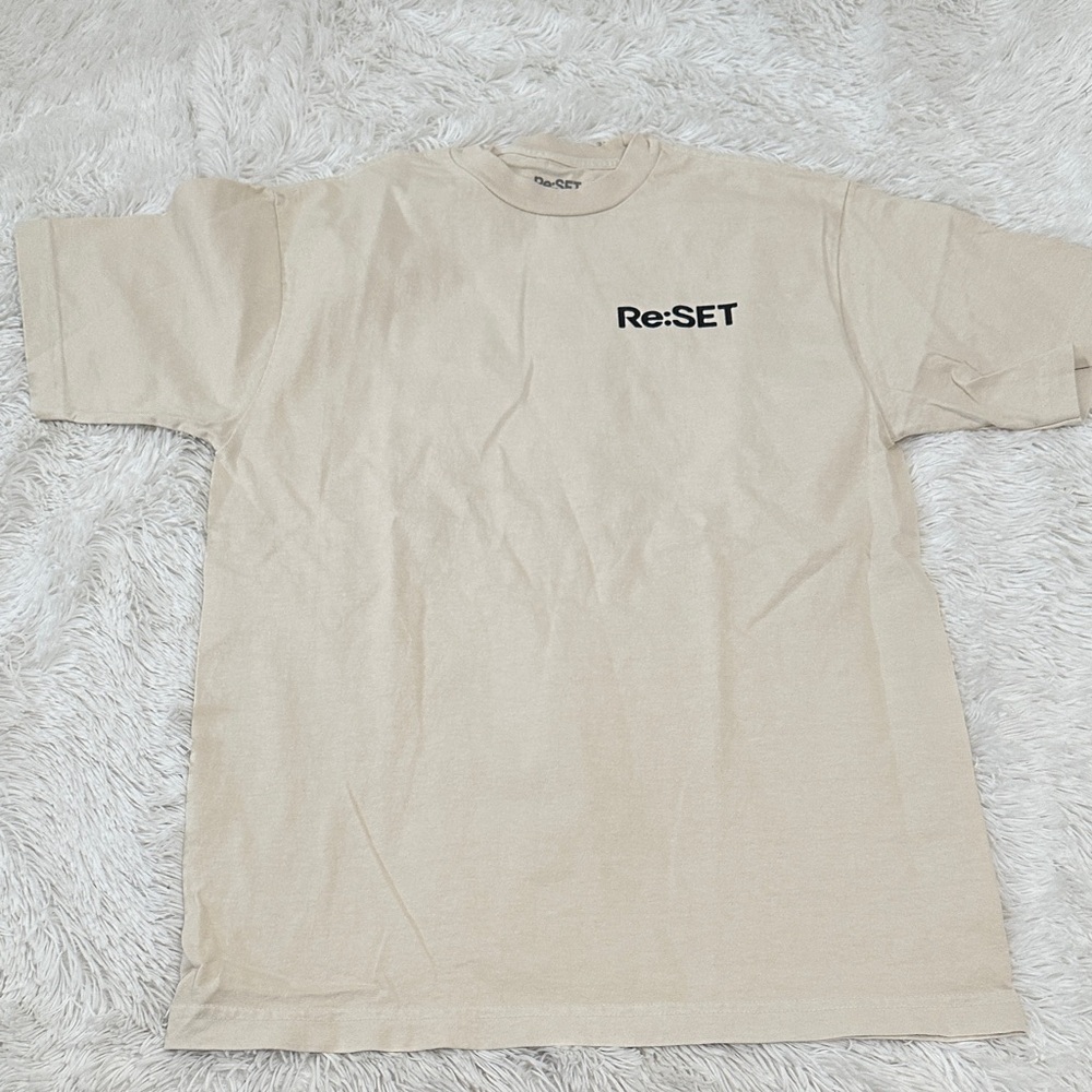 🕯️ NWOT Reset 2023 Tour T-Shirt